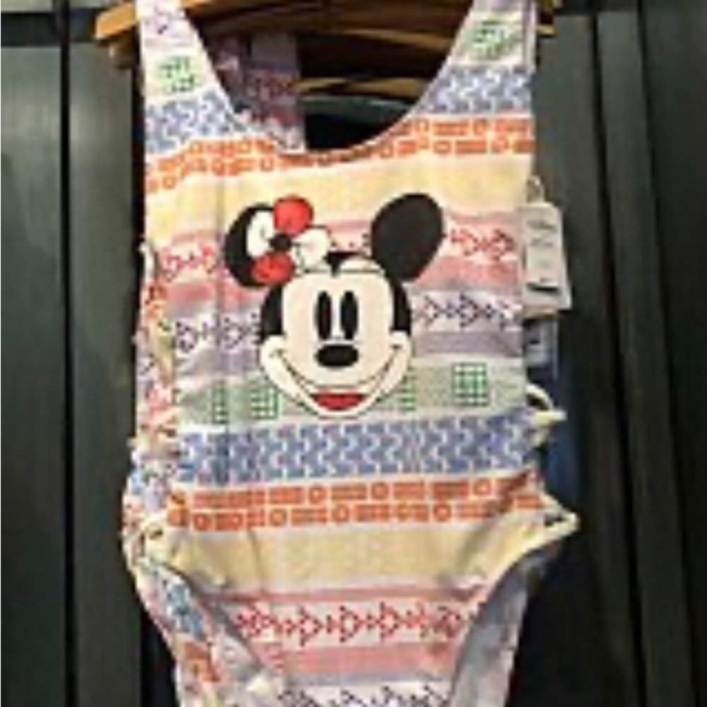 DISNEY SWIMSUIT COLLECTION GIRL SIZE XL